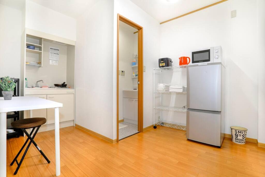 鶴橋駅徒歩2分 トイレ浴室複数あり3階建て一軒家車庫付き Apartment โอซาก้า ภายนอก รูปภาพ