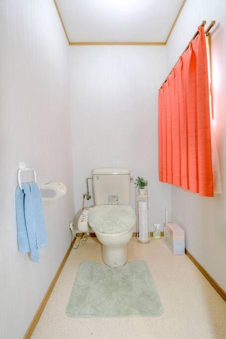 鶴橋駅徒歩2分 トイレ浴室複数あり3階建て一軒家車庫付き Apartment โอซาก้า ภายนอก รูปภาพ