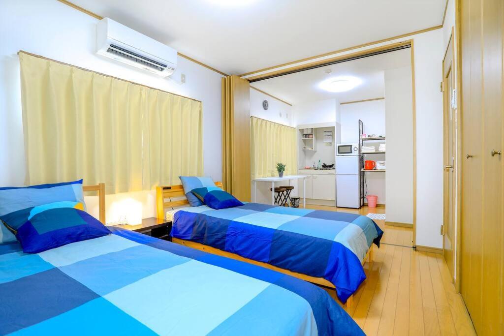 鶴橋駅徒歩2分 トイレ浴室複数あり3階建て一軒家車庫付き Apartment โอซาก้า ภายนอก รูปภาพ